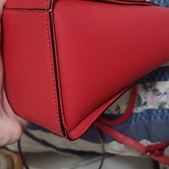 Kate Spade New York Grove Street Lana Redcarpet - Picture 7 of 8